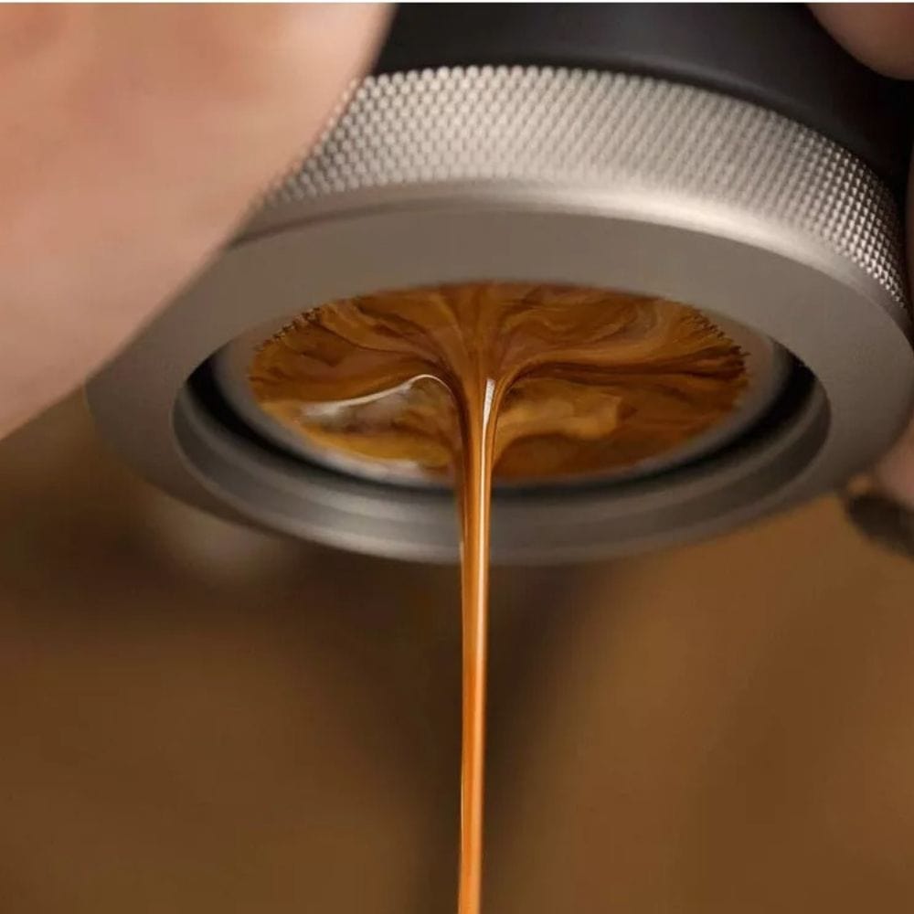 WACACO Picopresso Portable Espresso Maker Bundled with Protective Case, Specialty Coffee Machine, 18 Bar Pressure Travel Coffee Noir
